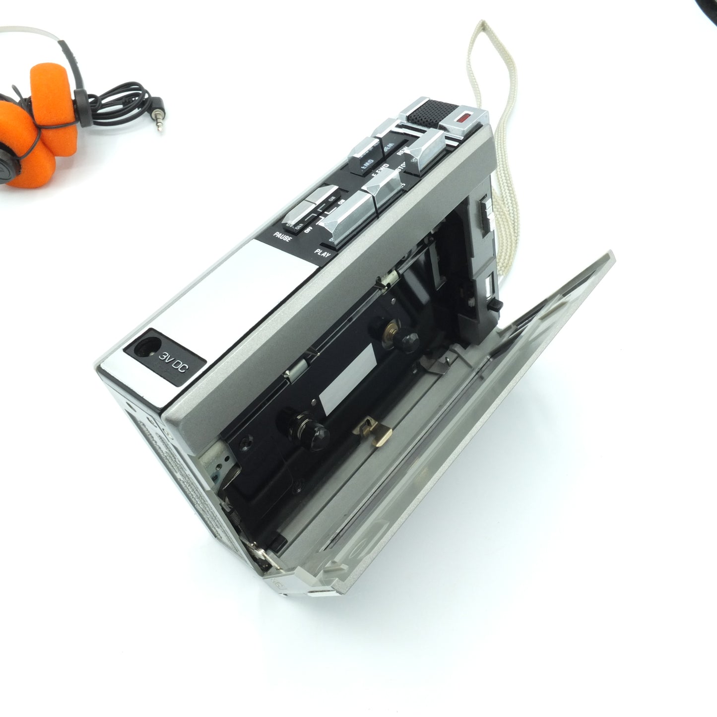 GE Walkman 3-5317B AM/FM Cassette Recorder ~ New Belts ~ Reconditioned!